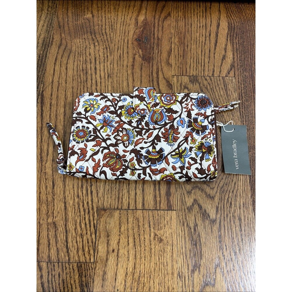Vera Bradley Large Tab Wallet MARRAKESH VINES CREAM New With Tags